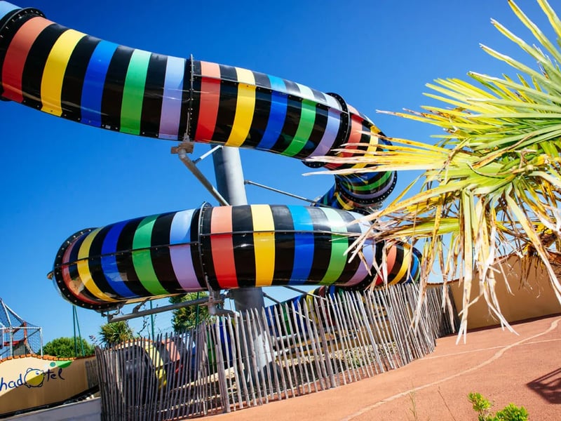 Le Bahamas Beach gallery 1