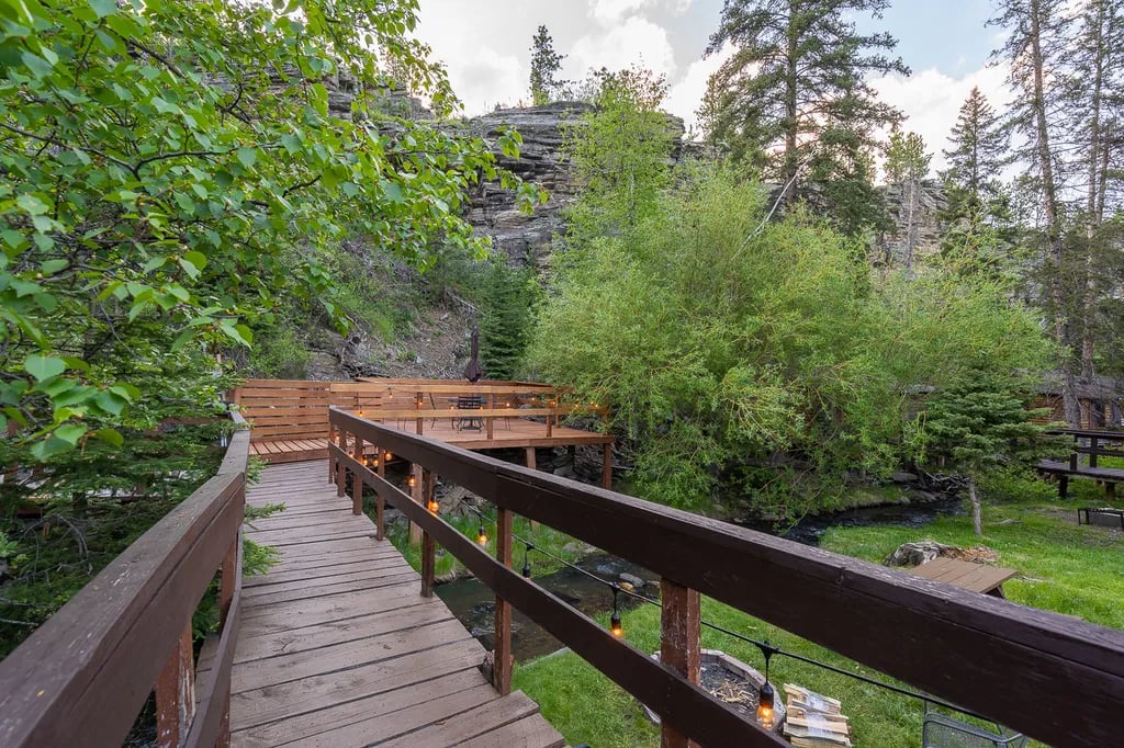 Harney Camp Cabins gallery 1