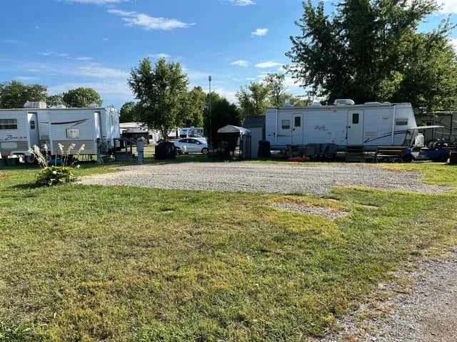 Arrowhead Lake RV Park & Campground gallery 1