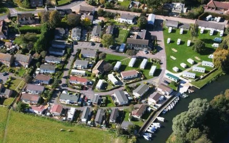 Quiet Waters Caravan Park gallery 3