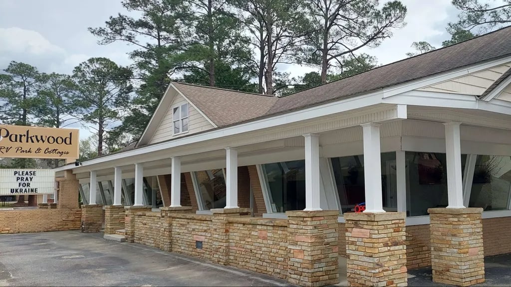 Parkwood RV Park & Cottages gallery 3