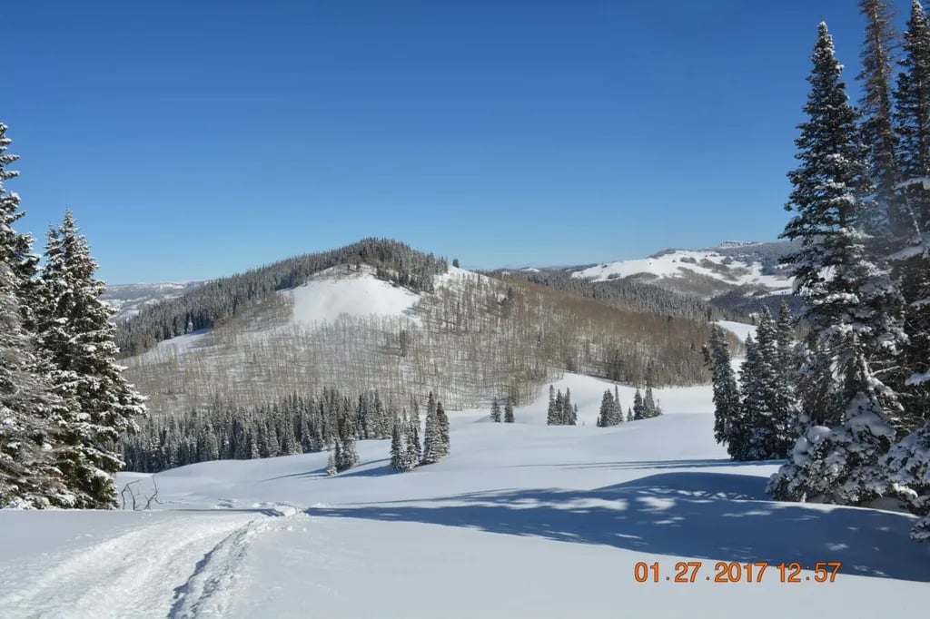 Wild Skies Cabin Rentals Craig Colorado gallery 1