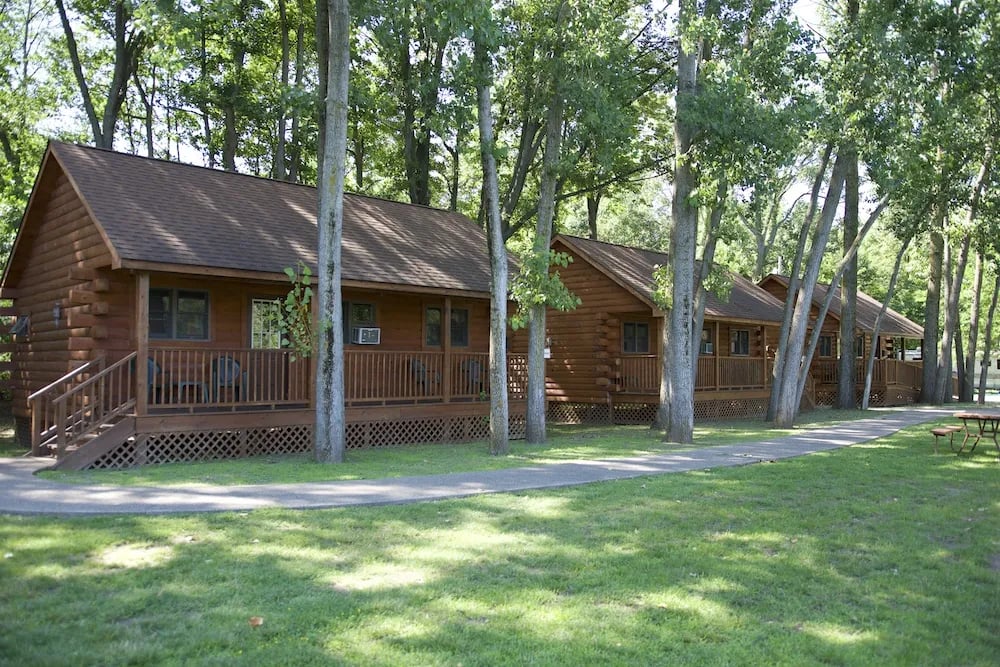 Niagaras Lazy Lakes Camping Resort gallery 2