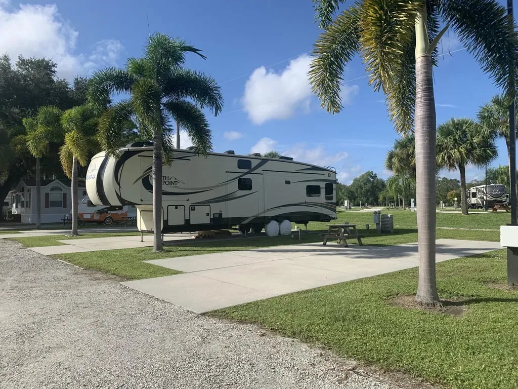 Upriver RV Resort gallery 2