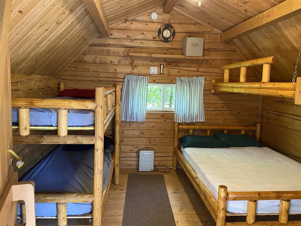 Wildhurst Lodge and Campground