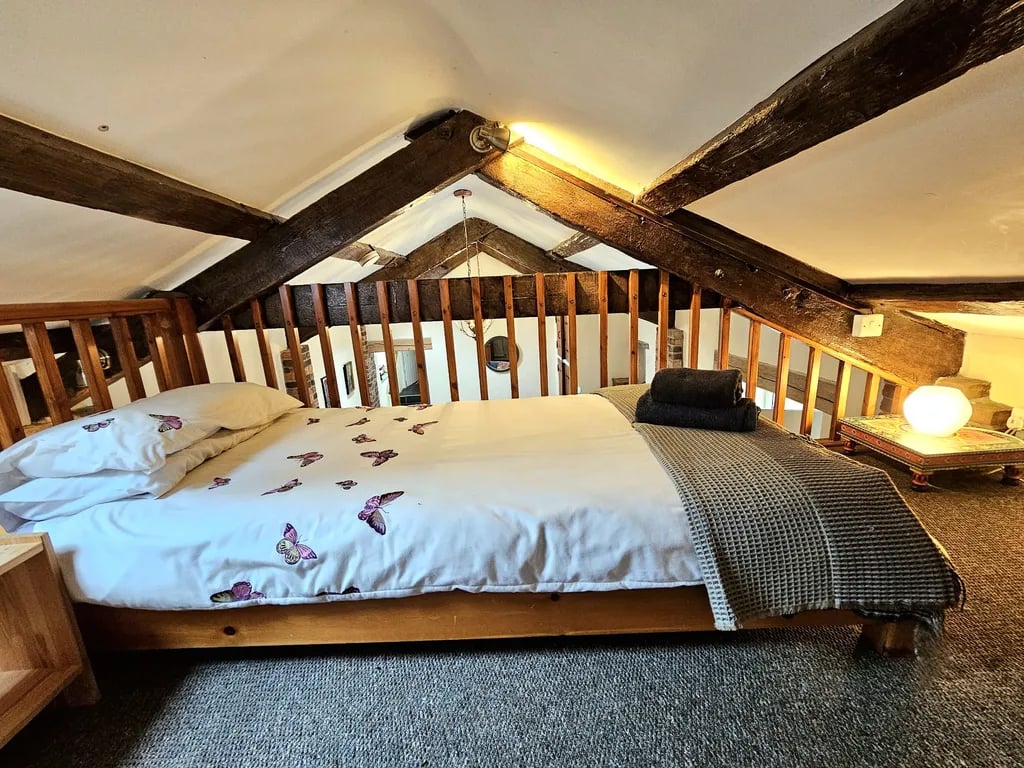 Gwern Gof Isaf Campsite gallery 2