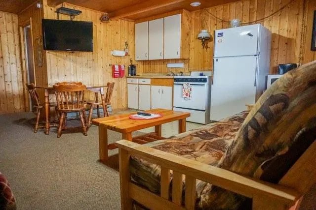 Sportsman Lodge, Cabins & RV Park gallery 3