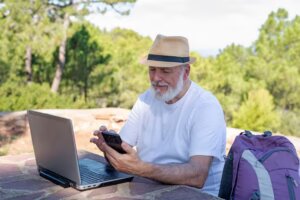 Mobilni hotspot za WiFi u kamp-prikolici
