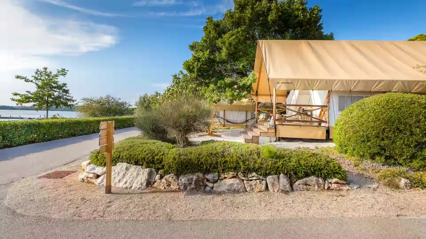 Arena One99 Glamping