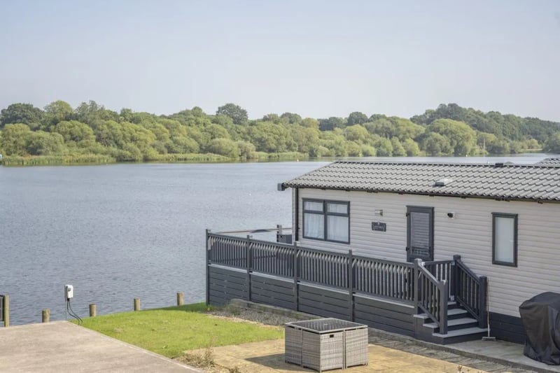 Lakeside Caravan Park gallery 3