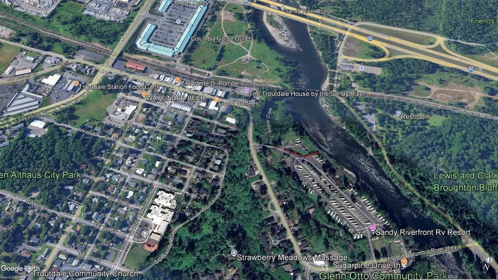 Sandy Riverfront RV Resort gallery 1