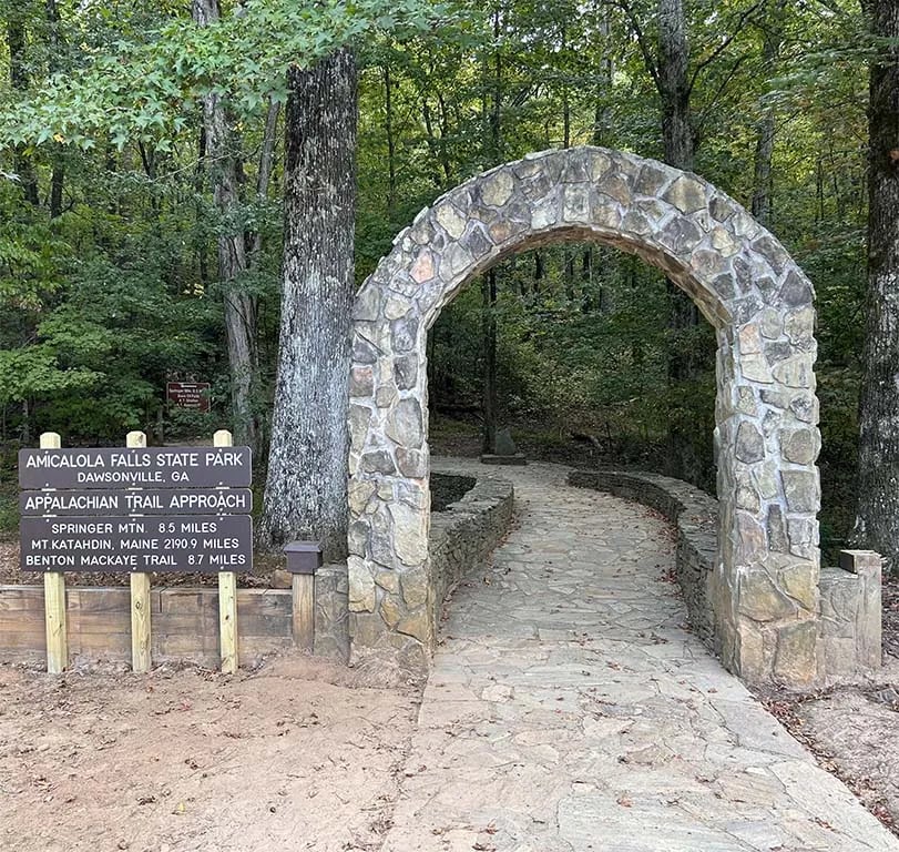 Springer Mountain Shelter gallery 2
