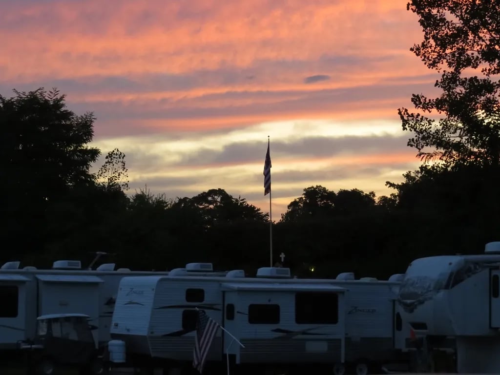 Gravel Ponds Fishing / Recreation / Camping