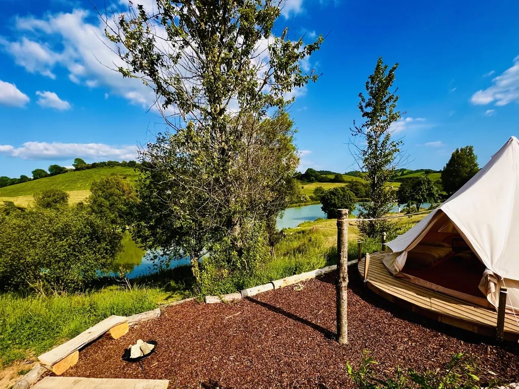 Mangerton Lake gallery 3