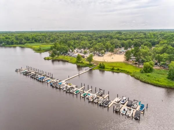 River Beach Campground & Marina gallery 3