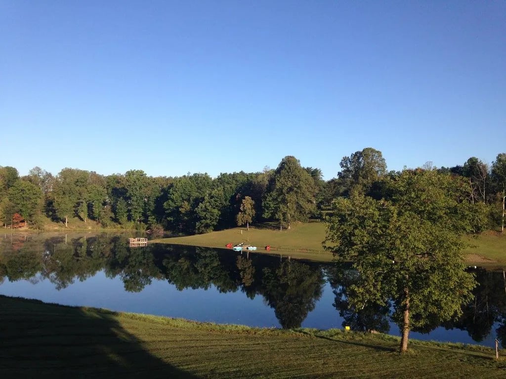 Hocking Hills Jellystone Campground gallery 1