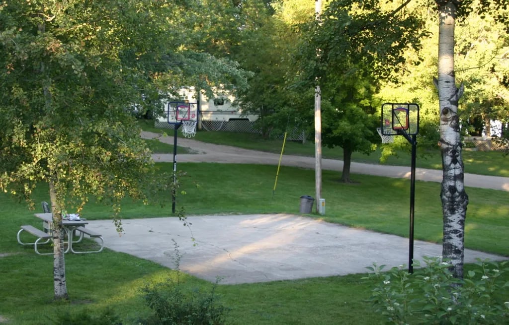 Tracy’s Recreational Vehicle Park