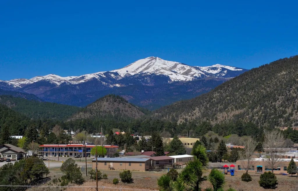 Rainbow Lake Cabin & RV Resort