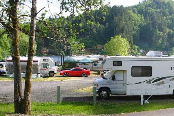 Loon Lake Lodge and RV Resort gallery 1