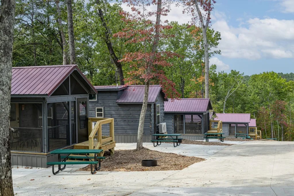 Great Escapes RV Resort Chesnut Bay gallery 1