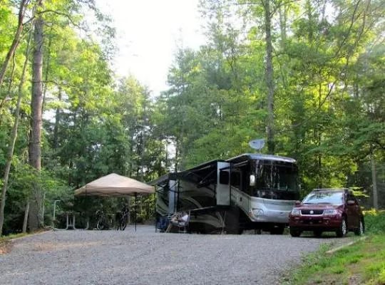 COE W Kerr Scott Reservoir Bandits Roost Campground gallery 1