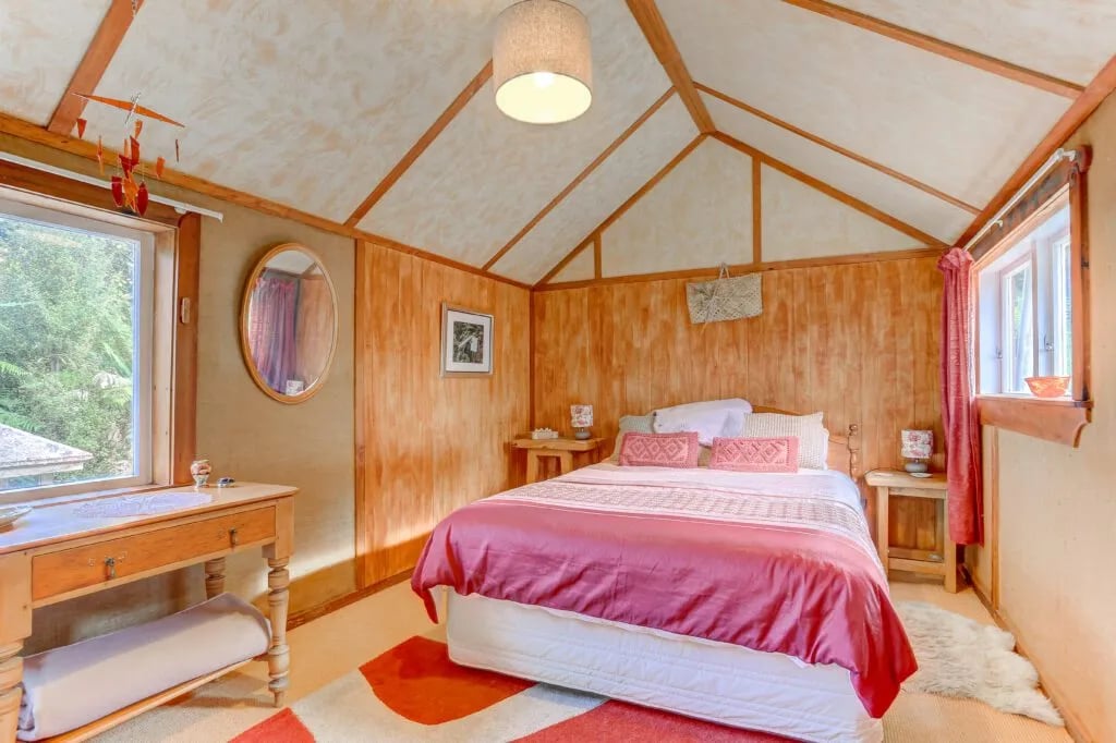 The Flying Fox, Retreat Accommodation on the Whanganui River gallery 1