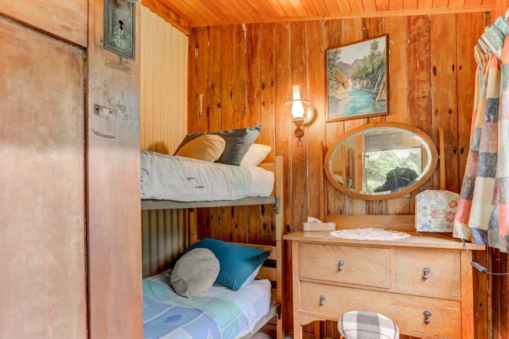 The Flying Fox, Retreat Accommodation on the Whanganui River