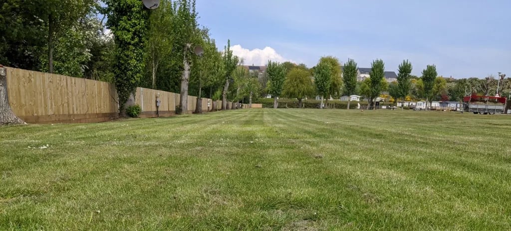 Peewit Caravan Park gallery 2