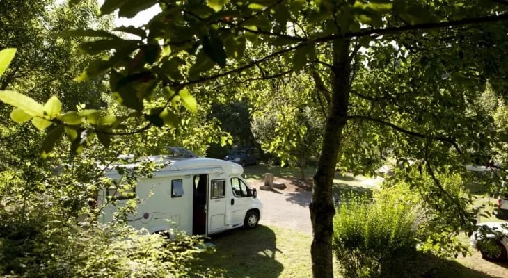 Camping de Matour *** – Aquadis Loisirs gallery 2