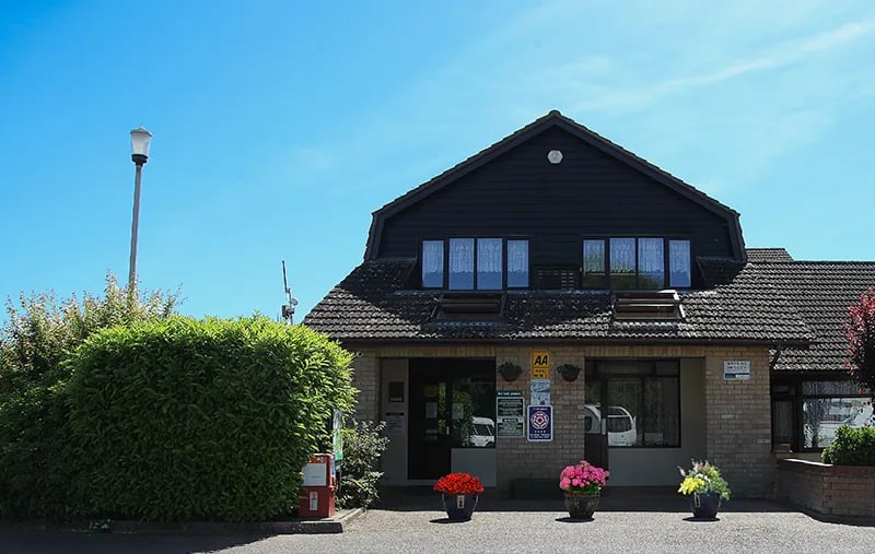 Quiet Waters Caravan Park