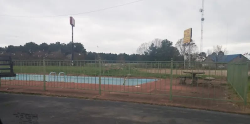 Hope Village Inn RV Park