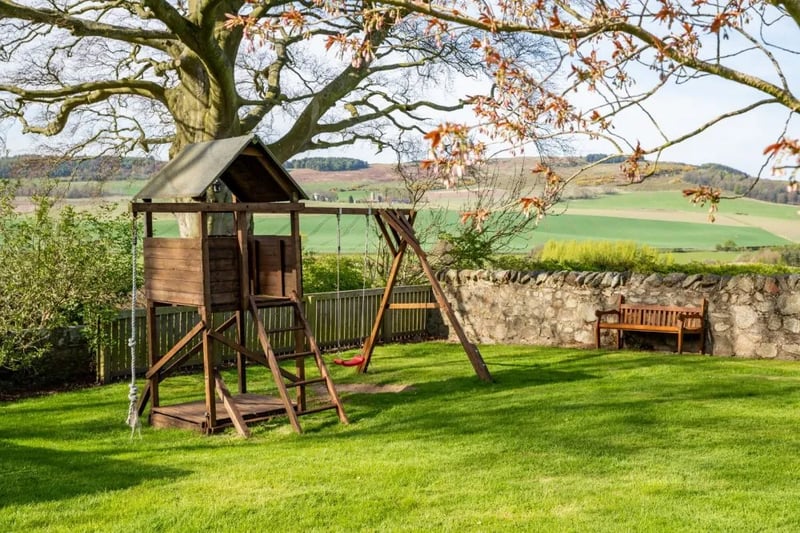 Balmeadowside Country Lodges and Cottages gallery 2