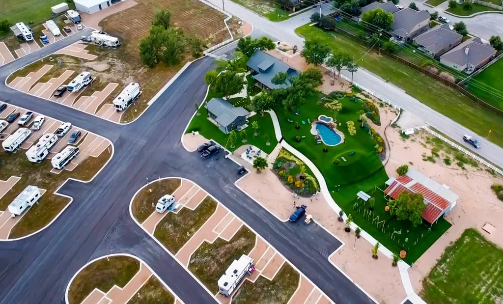 Buda Place RV Resort gallery 1