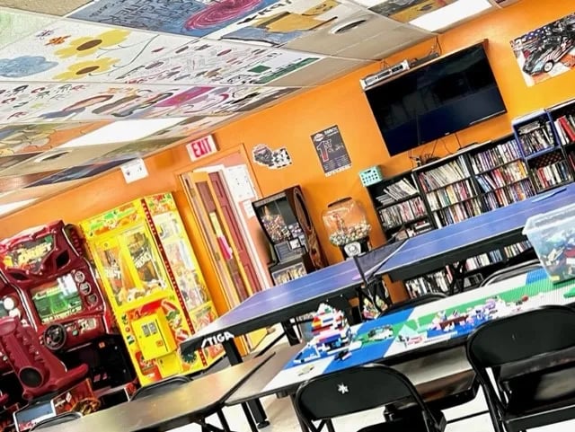 Pin Oak RV Park gallery 2