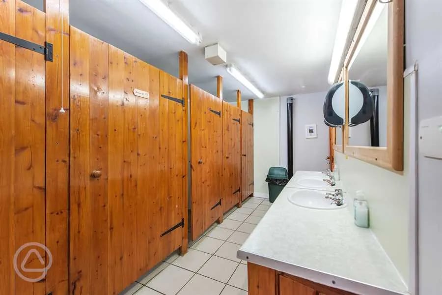 Manor Farm Caravan and Camping Site gallery 2