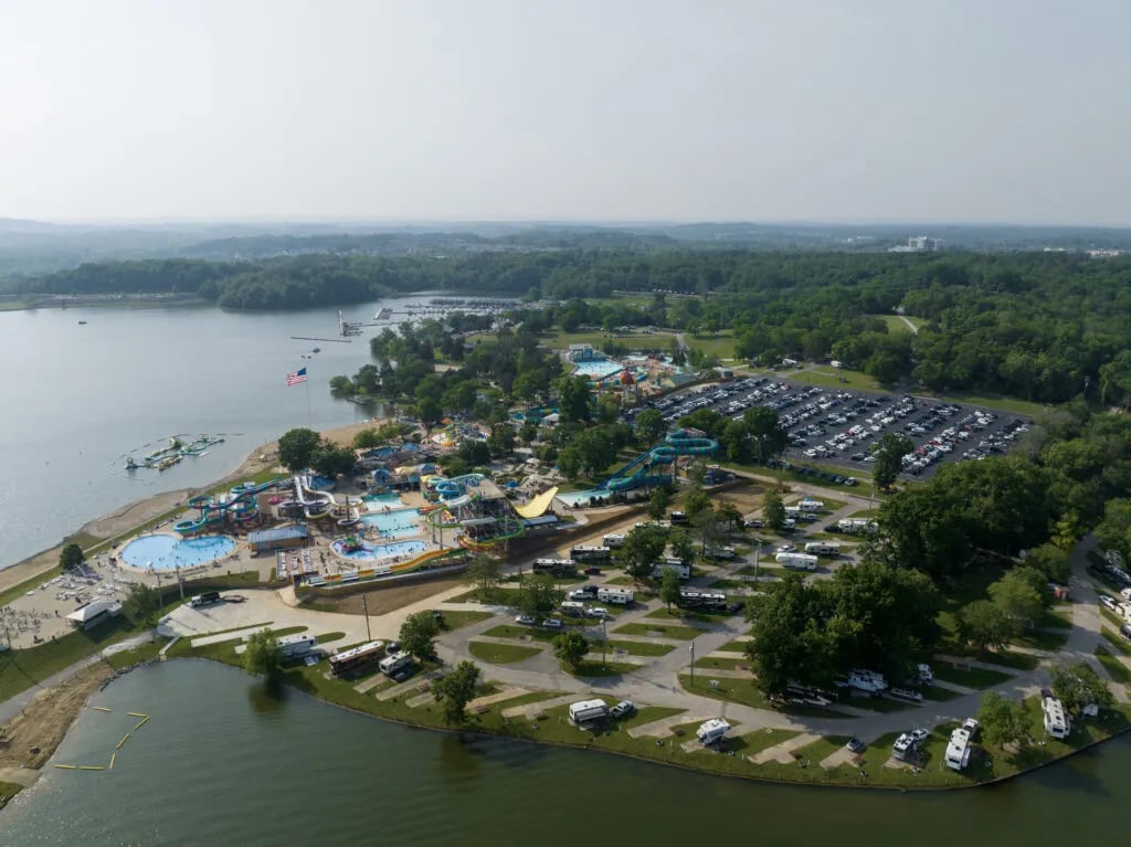Nashville Shores Lakeside Resort