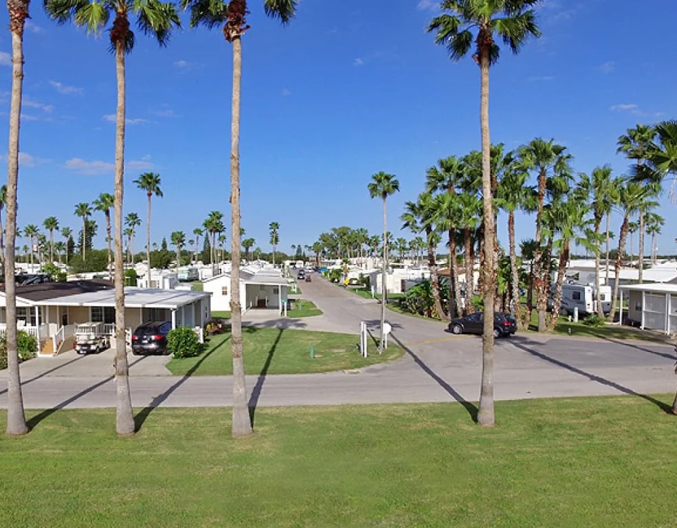 Encore Fun-N-Sun gallery 1