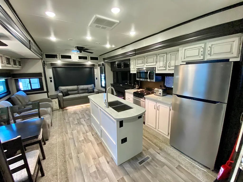 Smuggler’s Den Campground gallery 1