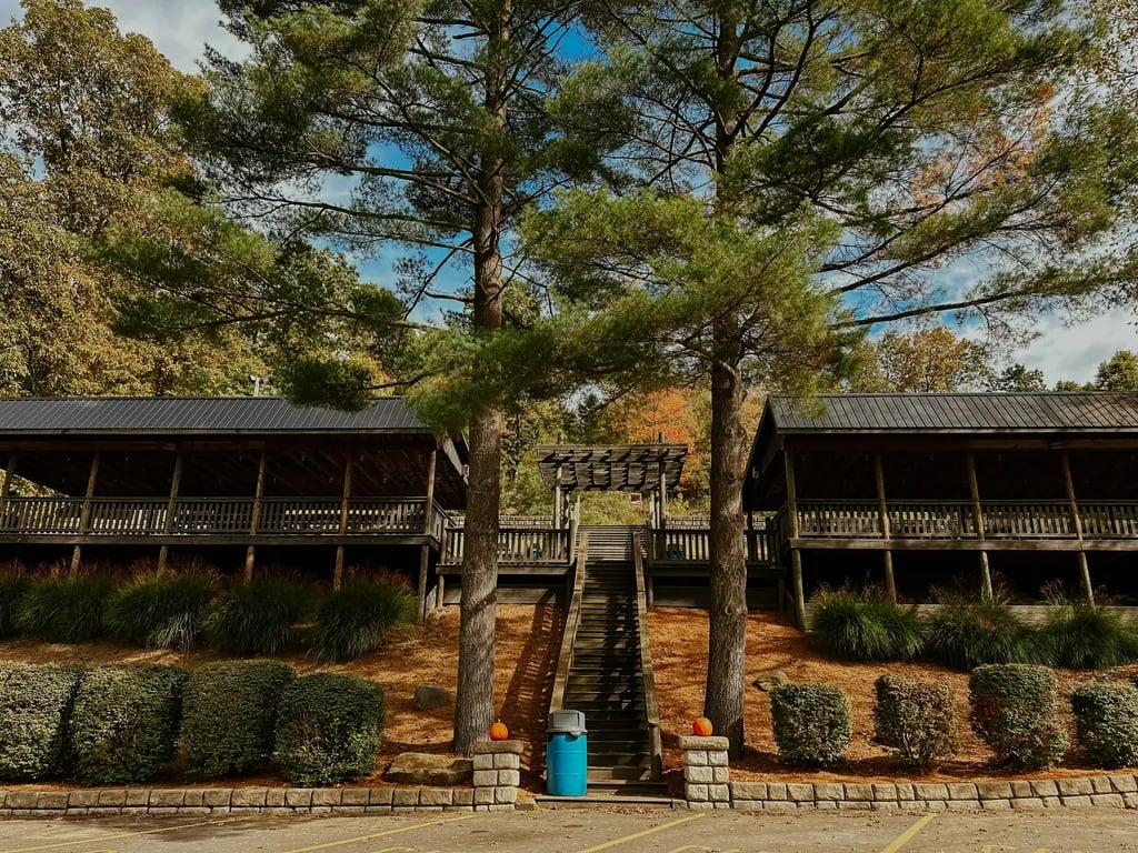 Woods Tall Timber Resort gallery 2