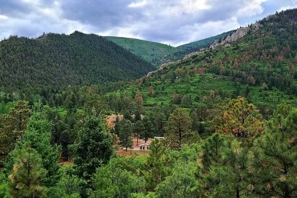 Monument Lake Resort gallery 3