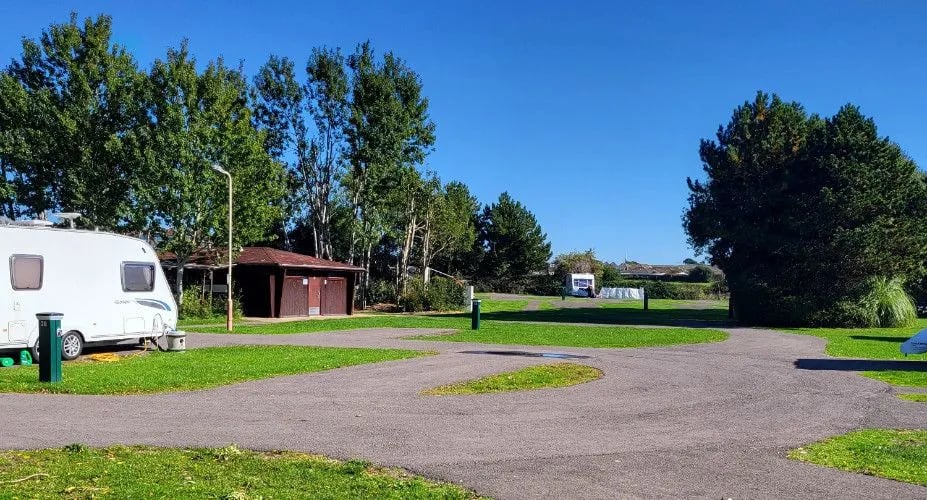 Kingfisher Caravan Park gallery 3
