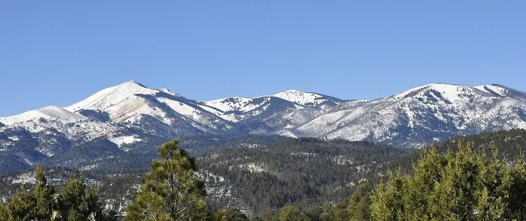 Elk Run Cabins & RV Park gallery 3