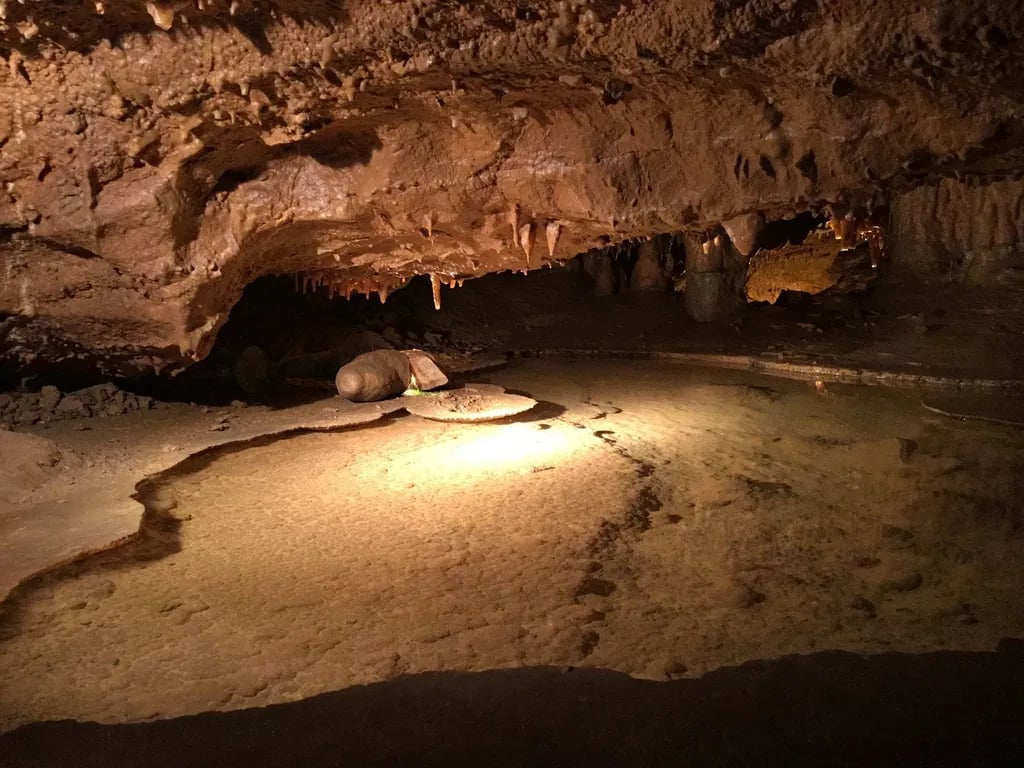 Dixie Caverns