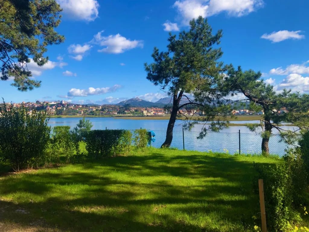 Camping Bayona Playa