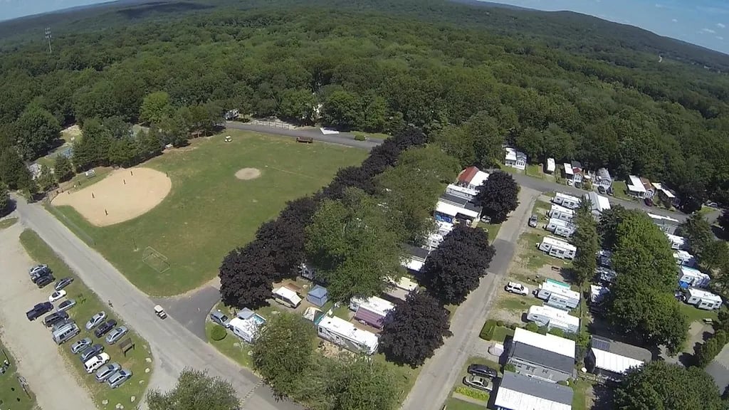 Strawberry Park gallery 2