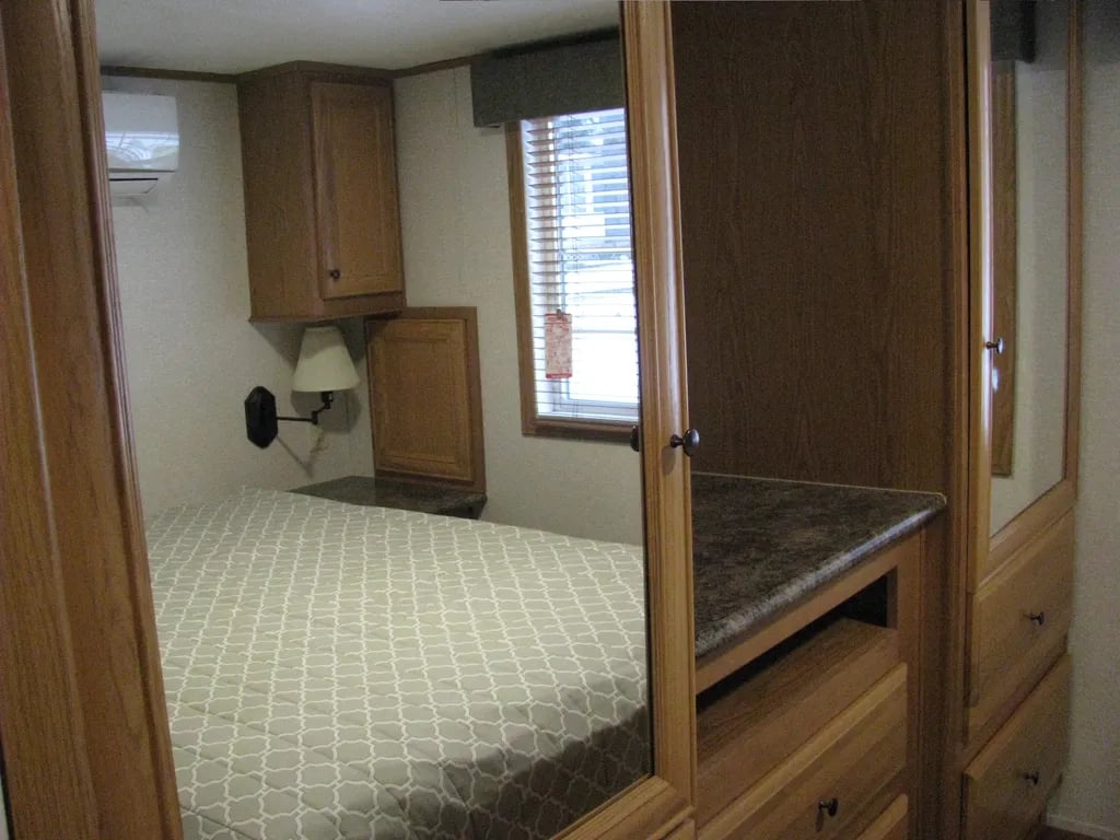 Lone Oak Campground gallery 3