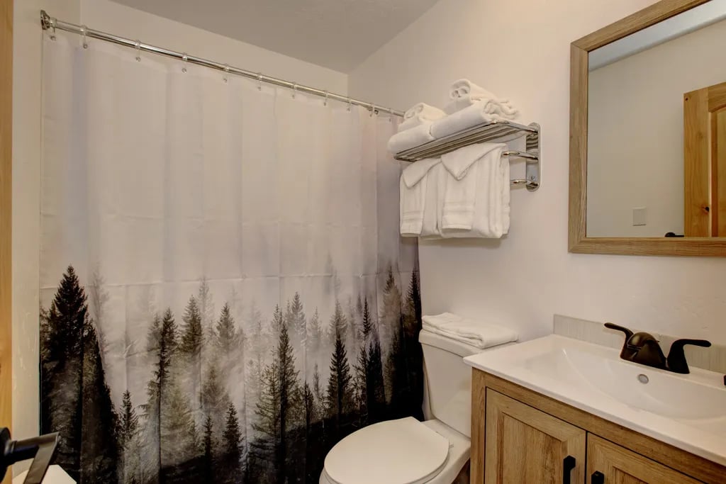 Alpine Lodge and RV gallery 2