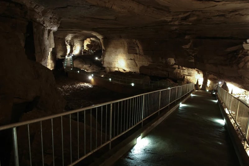 Cathedral Caverns State Park Campground