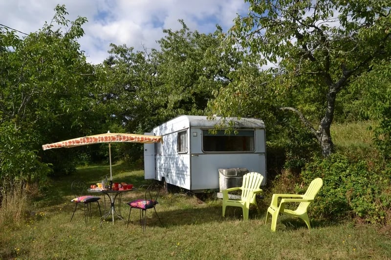 Aire Naturelle De Camping La Ferme Aux Cerisiers