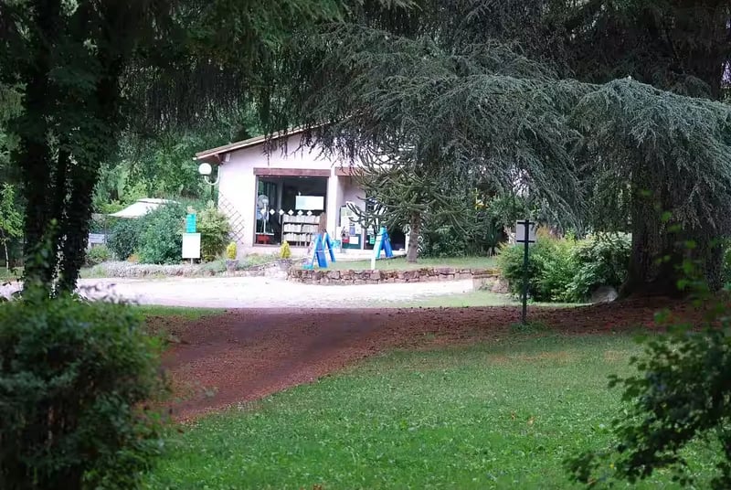 Le Manoir De Bezolle gallery 1